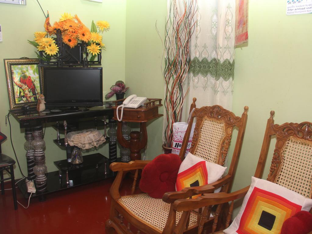 Little Pink House Apartment Mirissa Bilik gambar